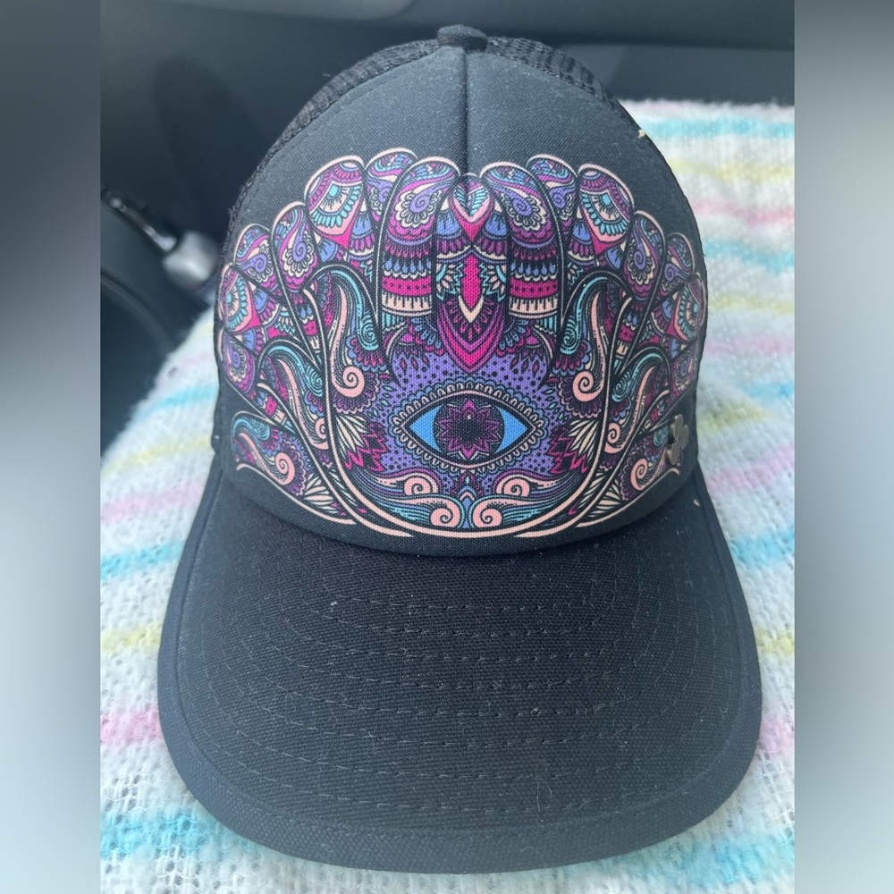 NEW Gypsy & Lolo hamsa hand Cap